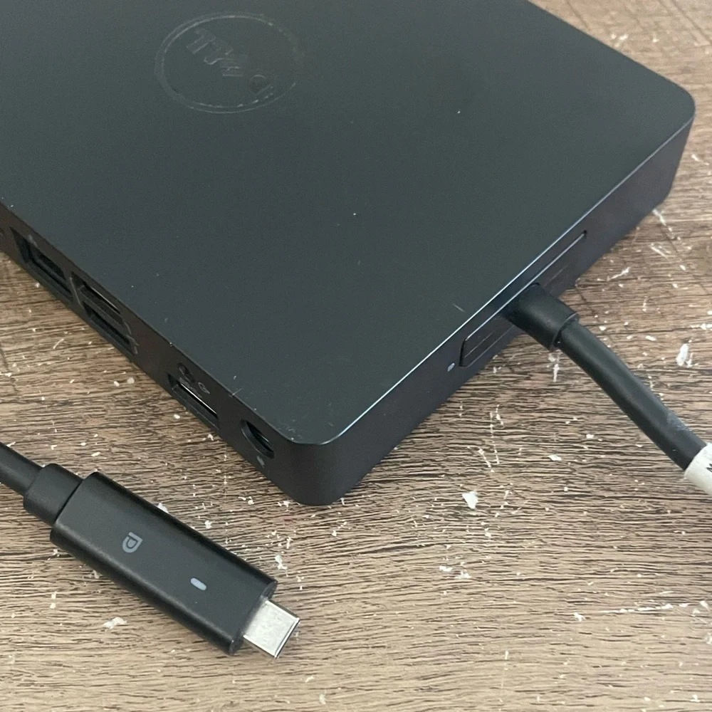 Dell docking station works with MacBook M2